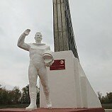 Он первый на планете подняться к звёздам смог - Надежда Мамишова - Широка страна моя родная :: Символы Поволжья