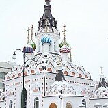 Белый Рено у лика - Olga (O.G) - Зимний Саратов :: Номинация 